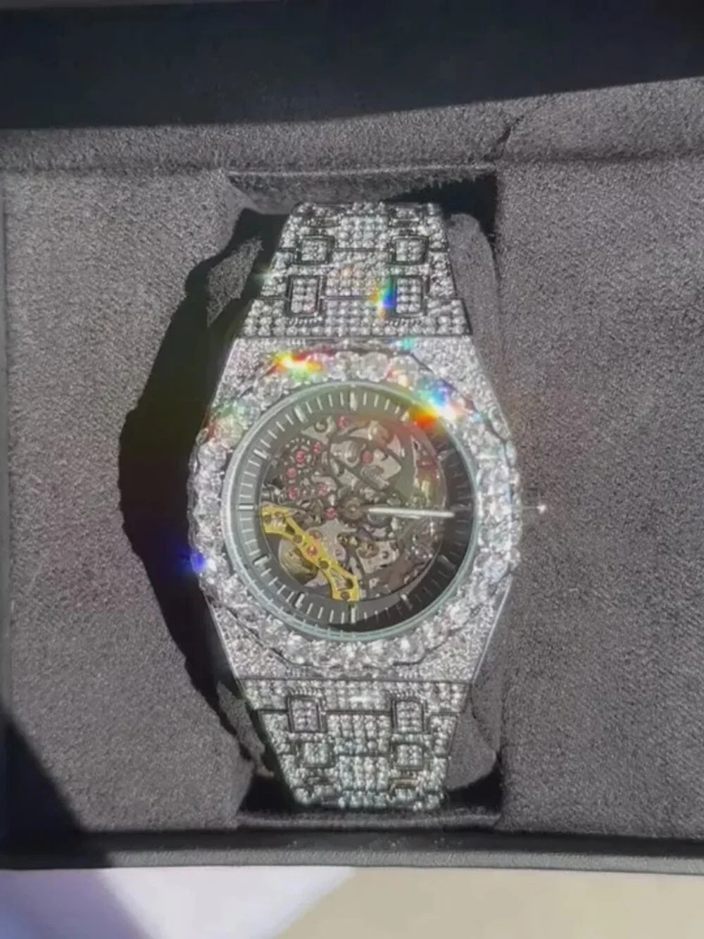 Self-Wind Mechanical Skeleton Iced Out Diamond Watch